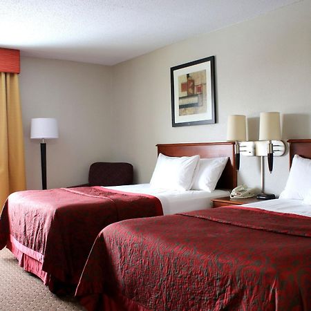 Days Inn & Suites By Wyndham Bloomington/Normal Il Luaran gambar
