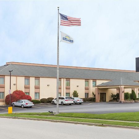Days Inn & Suites By Wyndham Bloomington/Normal Il Luaran gambar