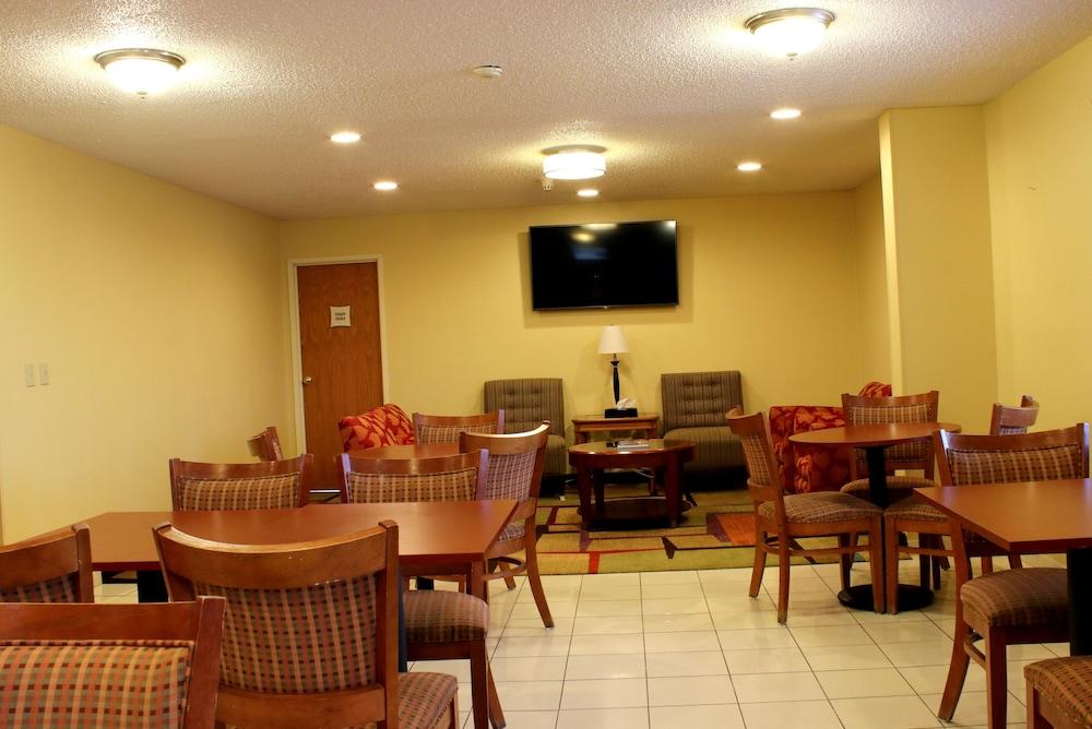 Days Inn & Suites By Wyndham Bloomington/Normal Il Luaran gambar