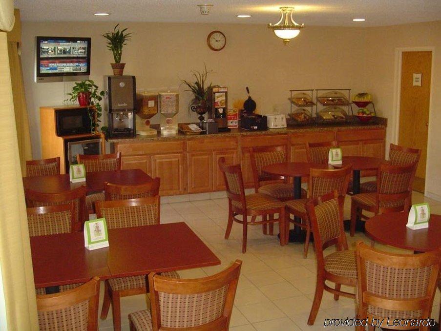 Days Inn & Suites By Wyndham Bloomington/Normal Il Restoran gambar