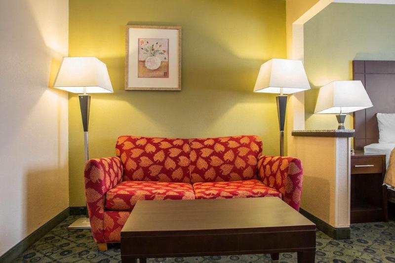 Days Inn & Suites By Wyndham Bloomington/Normal Il Luaran gambar